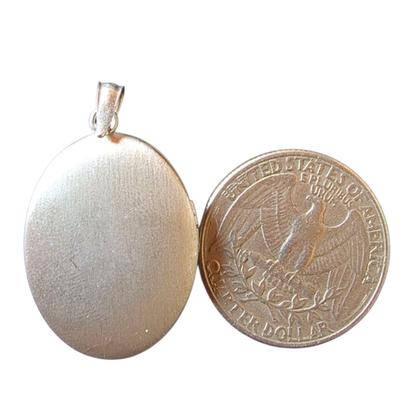 Sterling Silver "I Love You" Rose  Locket Pendant - Picture 2 of 4